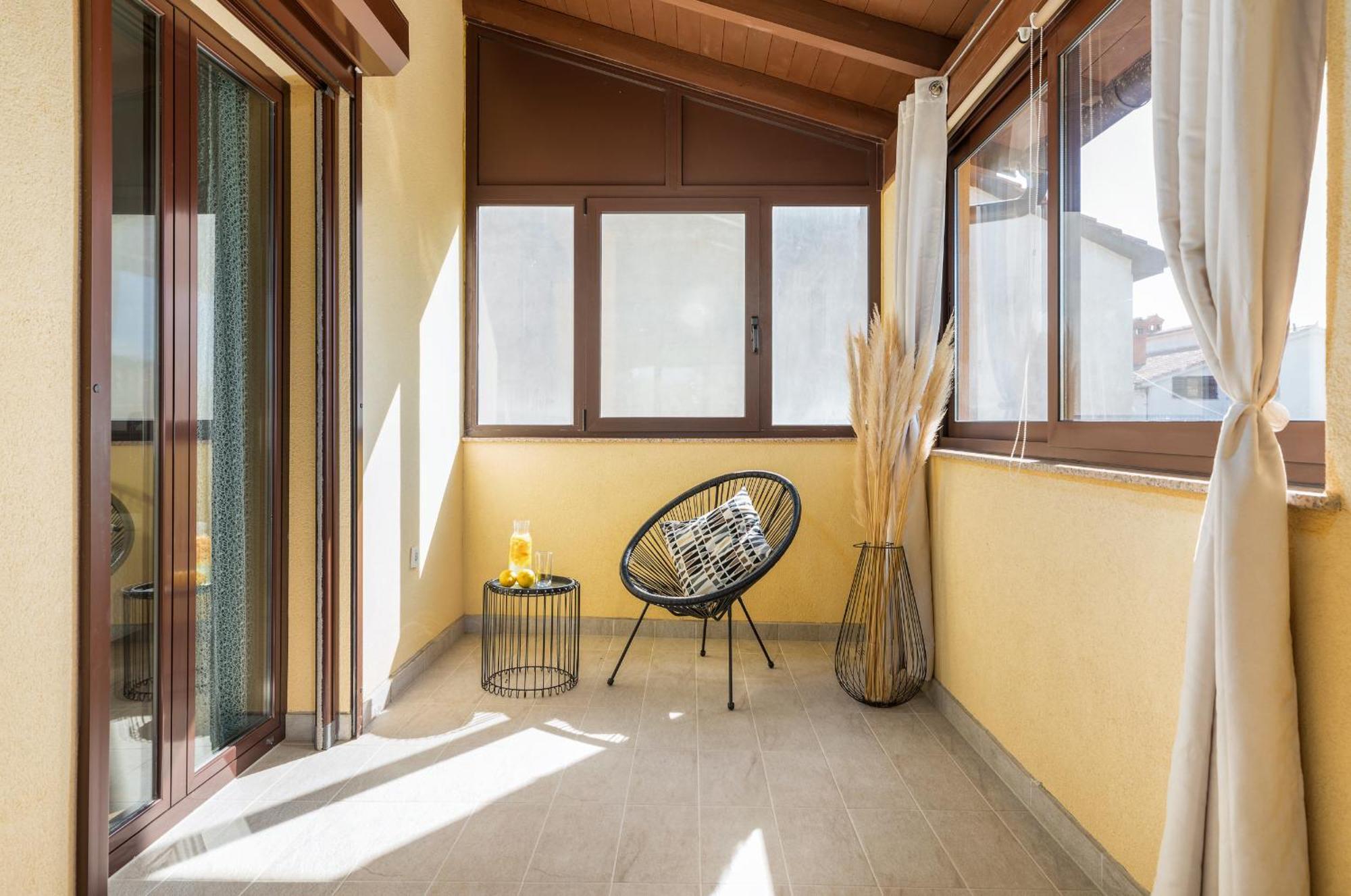 Villa Miromar App พูลา ภายนอก รูปภาพ